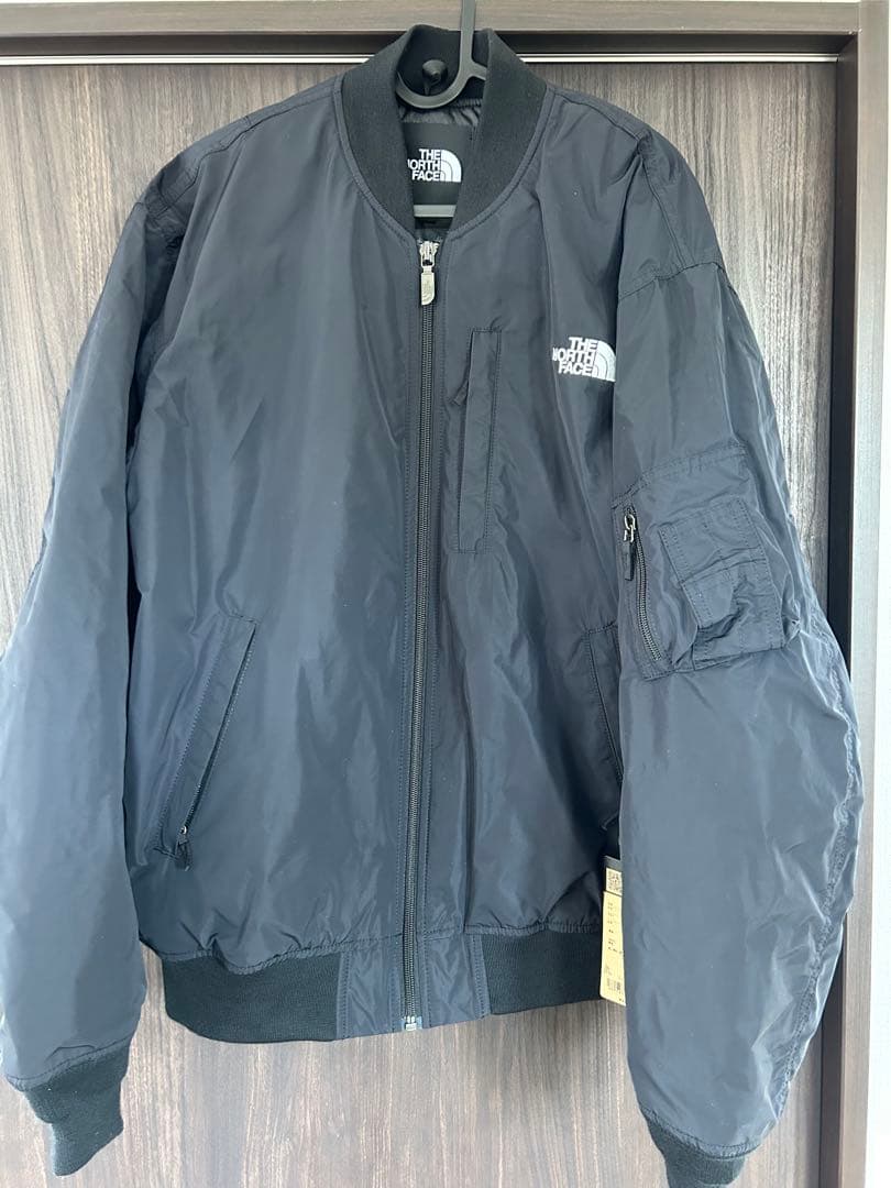 新品タグあり　THE NORTH FACE ボンバージャケット M 黒　ma-1