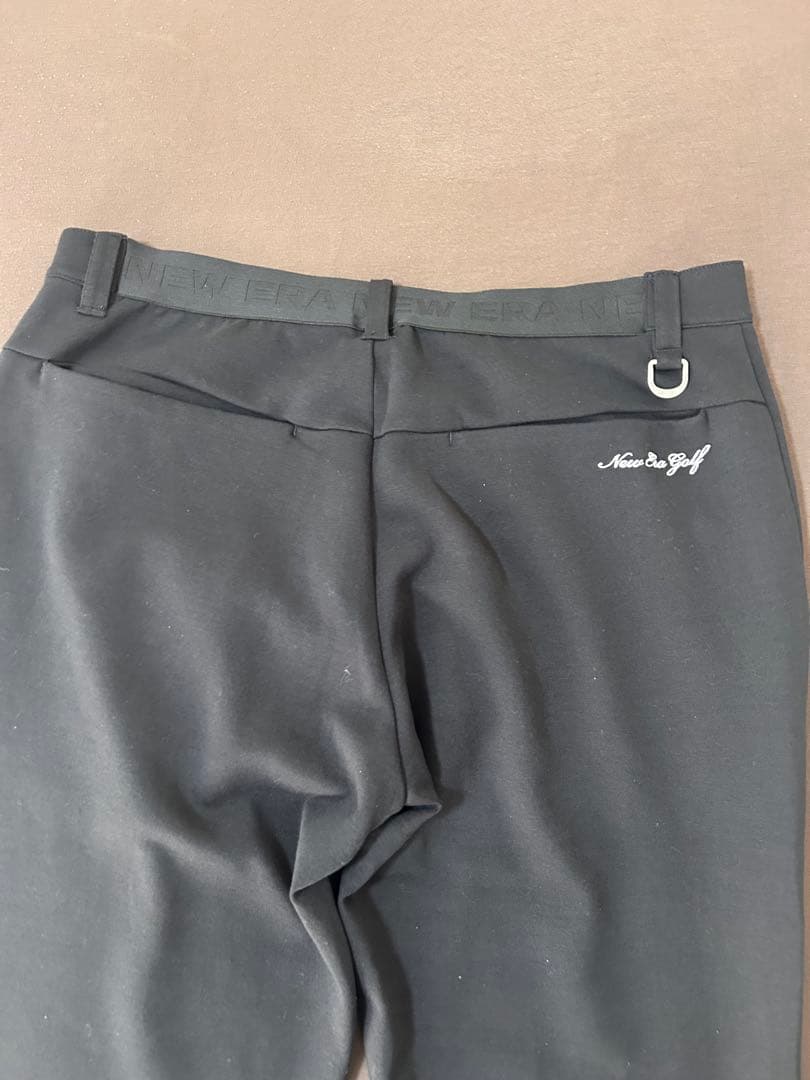 ニューエラ ゴルフ ライトテック　ブラックパンツ