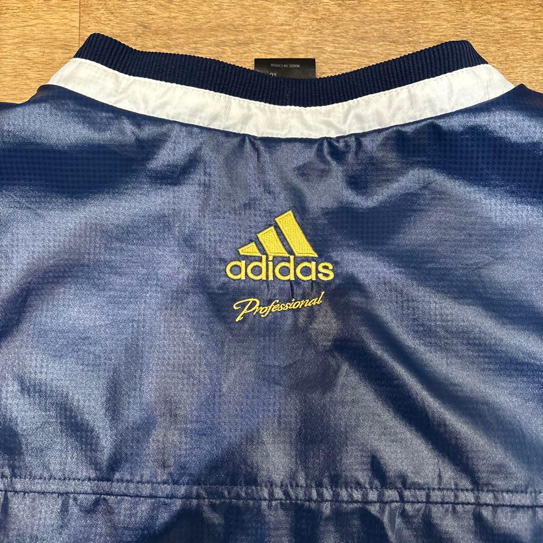 【極美品】アディダス プロフェッショナル ピステ上下 中綿 メッシュ XO