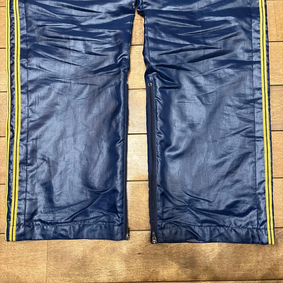 【極美品】アディダス プロフェッショナル ピステ上下 中綿 メッシュ XO