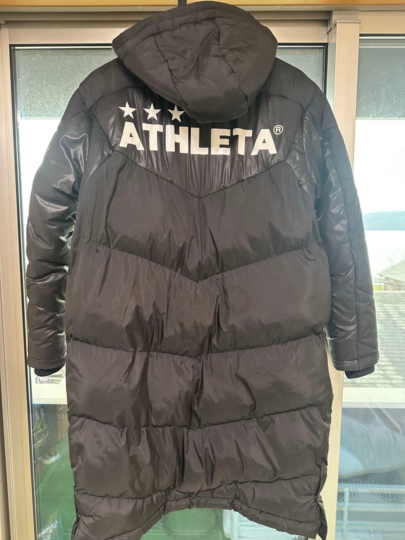 ATHLETA ブラック ダウンベンチコート S