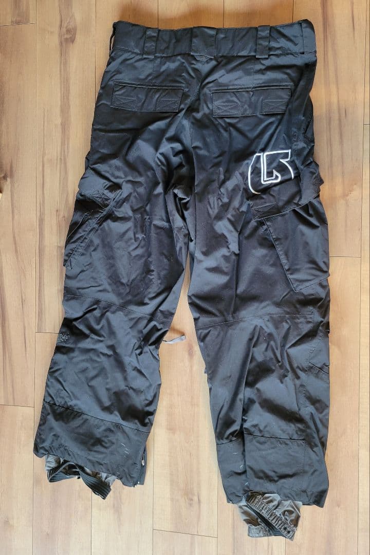 BURTON✨スキー スノボ ウェア 上下セット メンズL ブラック