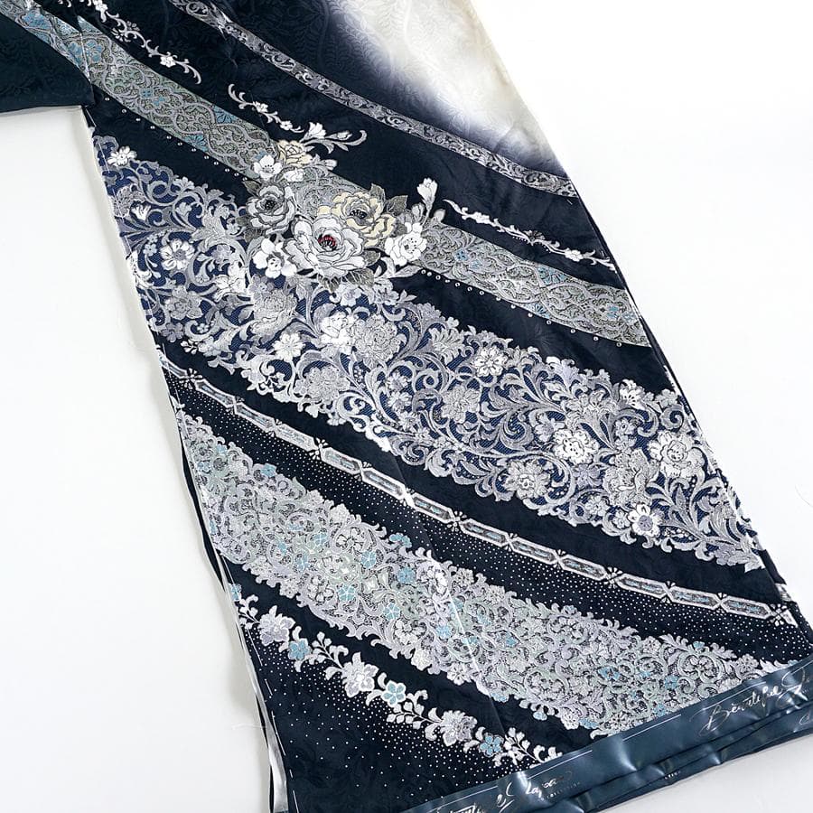 専用　ご予約　振袖　プレミアムゴールド　関芳　未仕立て　仮絵羽　薔薇　黒　銀