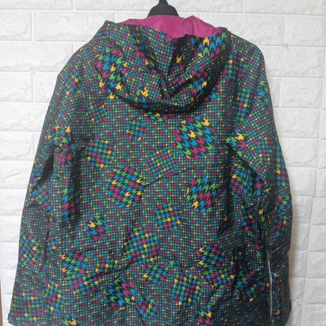 Columbia オムニテックスノーボードウェア カラフル幾何学模様　サイズM