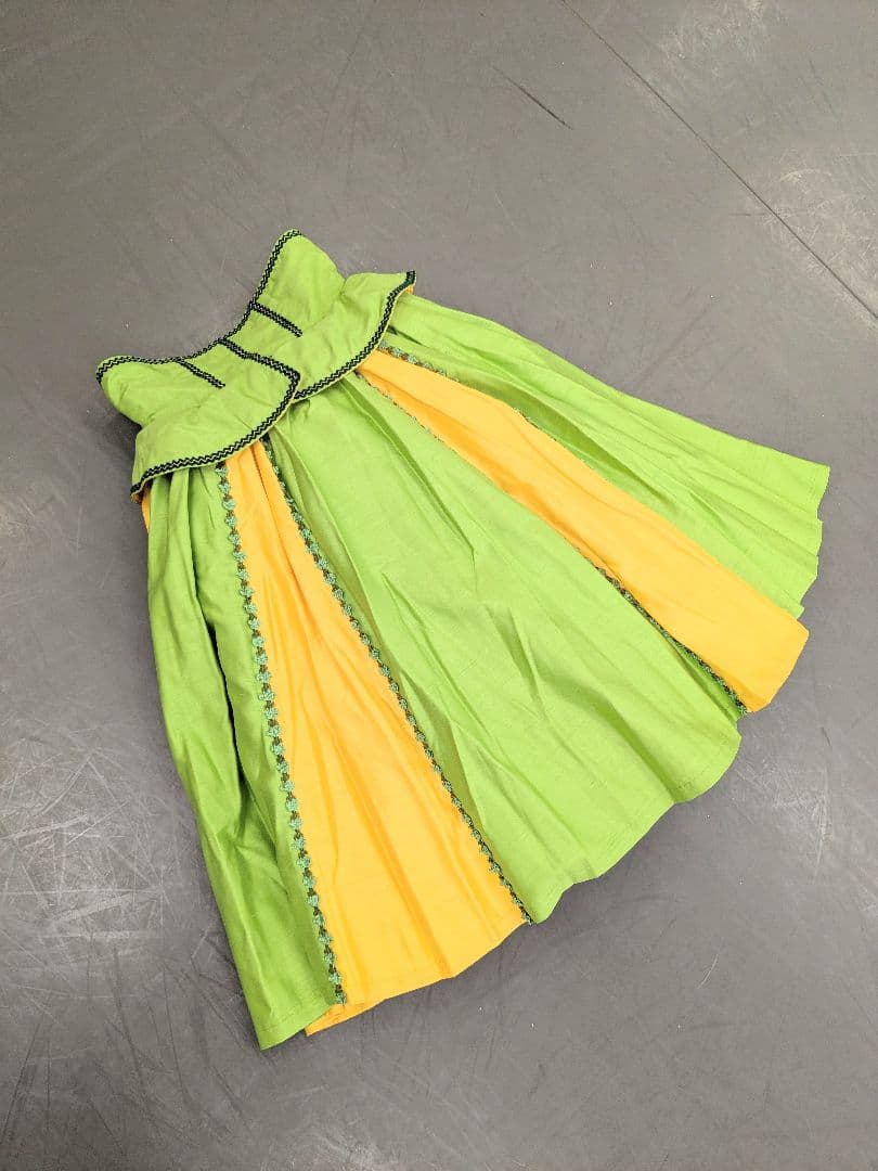 バレエ衣裳/ジュニア マズルカ·アイリッシュダンス等 16着セット+スカート1着