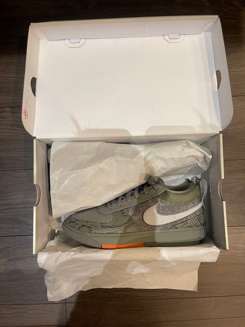 新品未使用品　Nike book 1 Hike 海外限定モデル 27.5cm