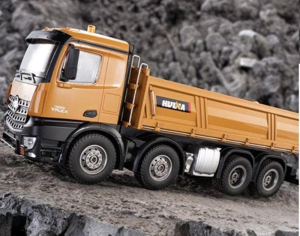 大型ダンプカーラジコン Huina 1536 4軸 8輪 1/14 2.4G