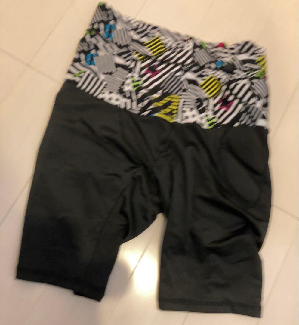 スノーボードウエア　上下セット　ジャケットLパンツM ヒッププロテクター付