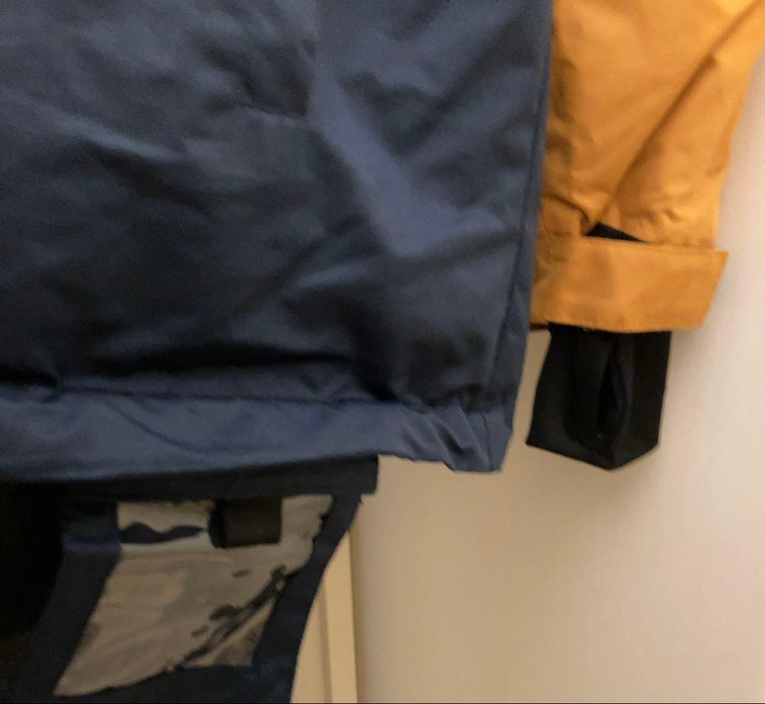 スノーボードウエア　上下セット　ジャケットLパンツM ヒッププロテクター付