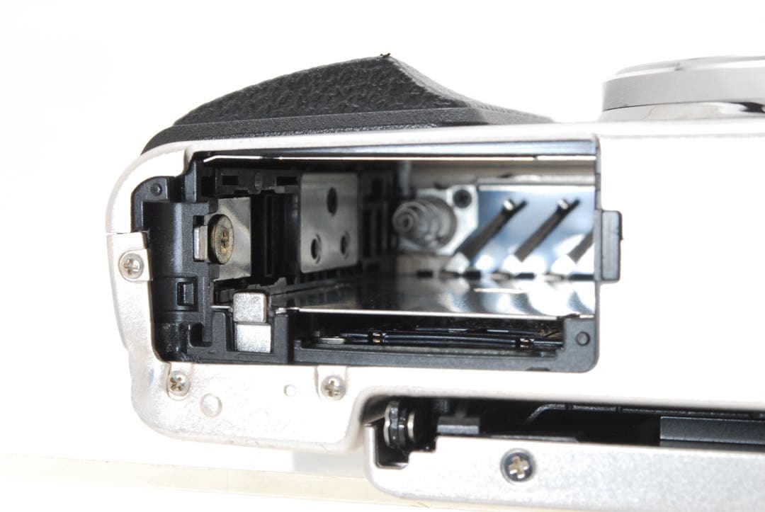 ✨極美品✨オリンパス E-PL7 ボディ❤️ショット数わずか3,272回