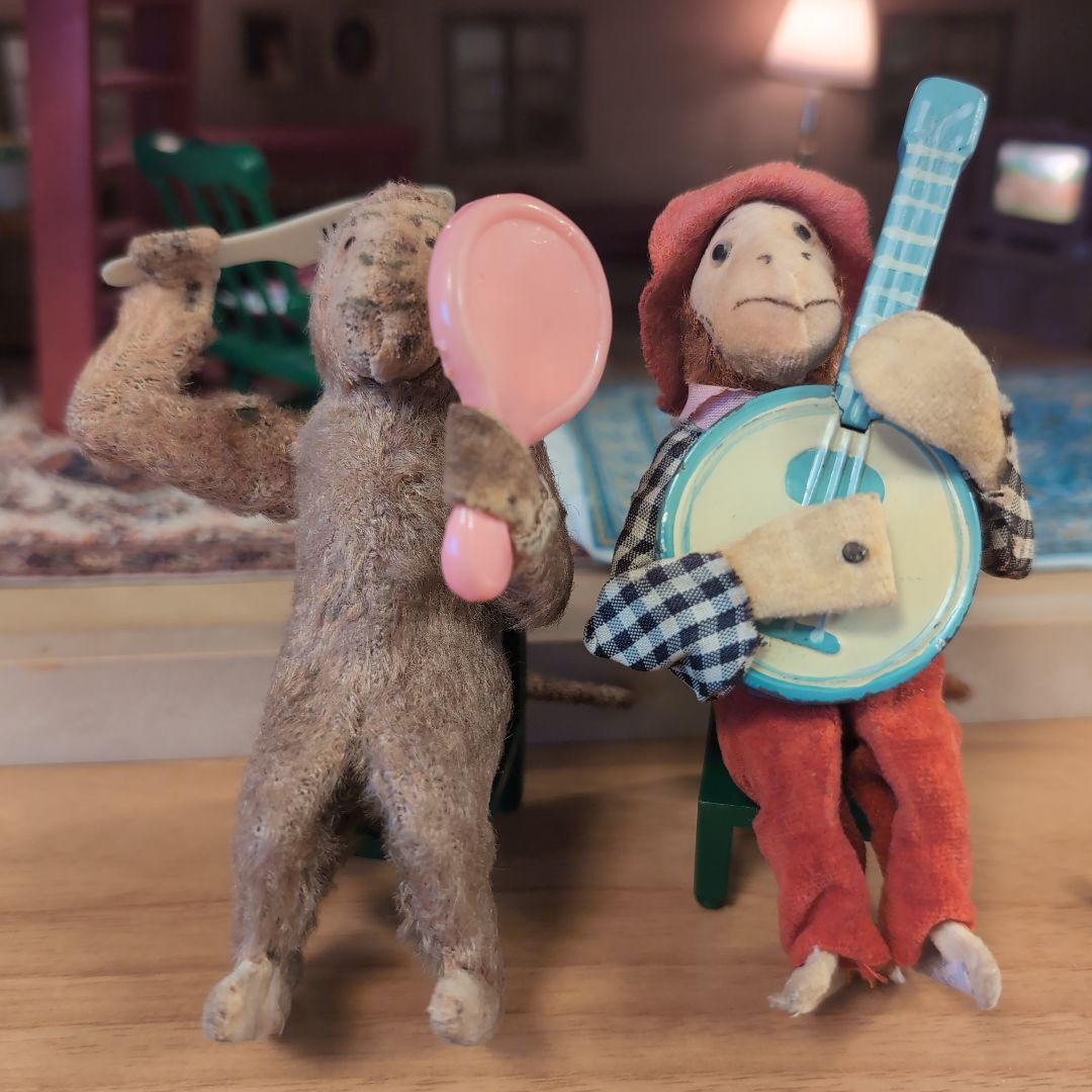 ゼンマイ仕掛け　お猿さん2体