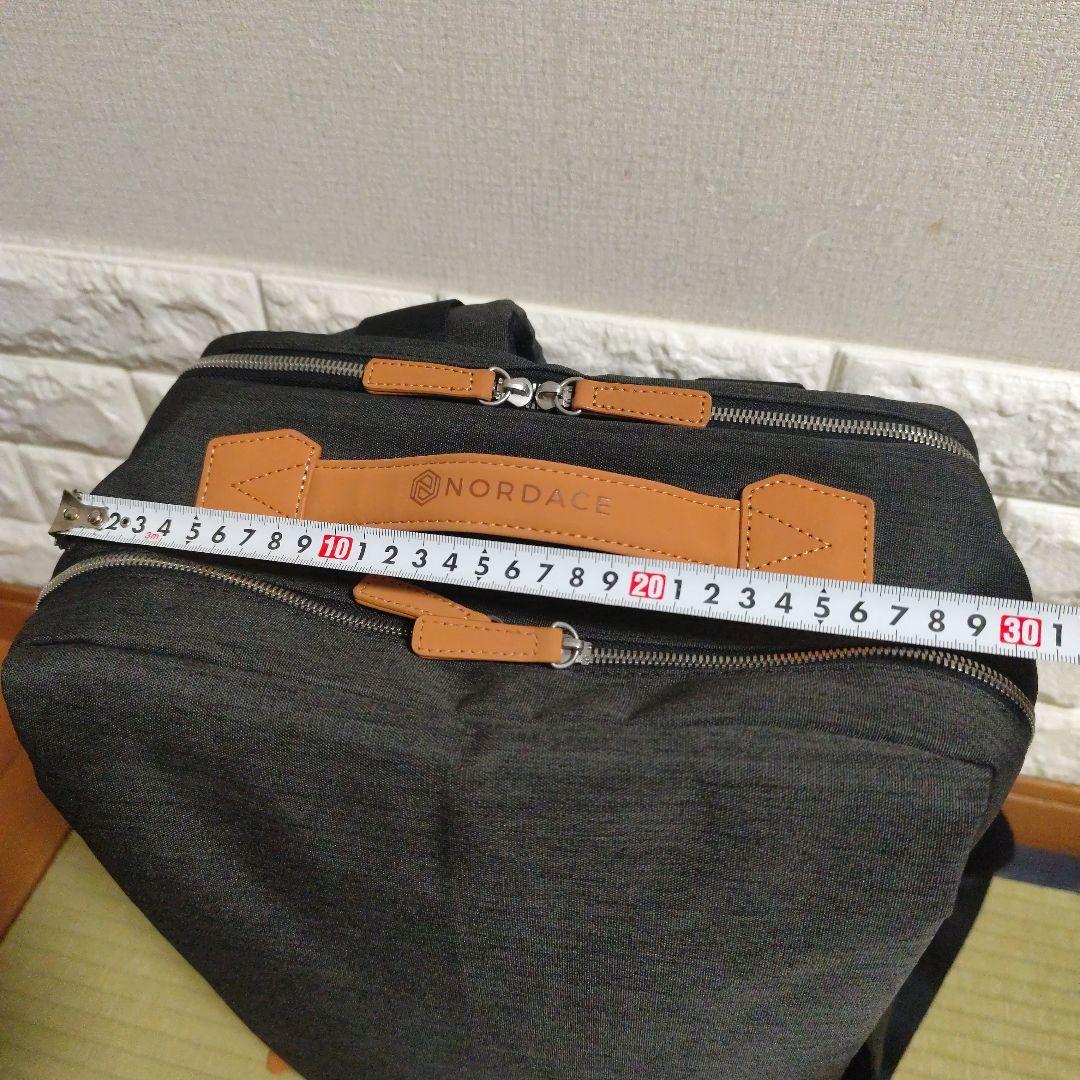 Nordace Siena Pro 15 スマートバックパック USB充電付き