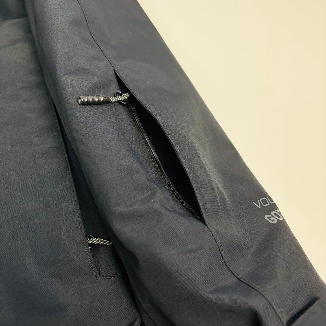 2498【極美品】ボルコム ジャケット ゴアテックス スノボウェア レディース