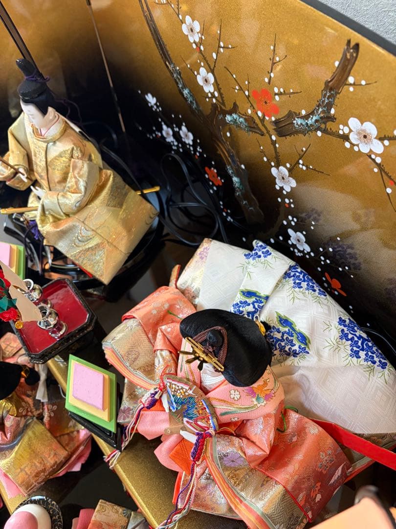 雛人形 三段飾り ピンク 金色　久月