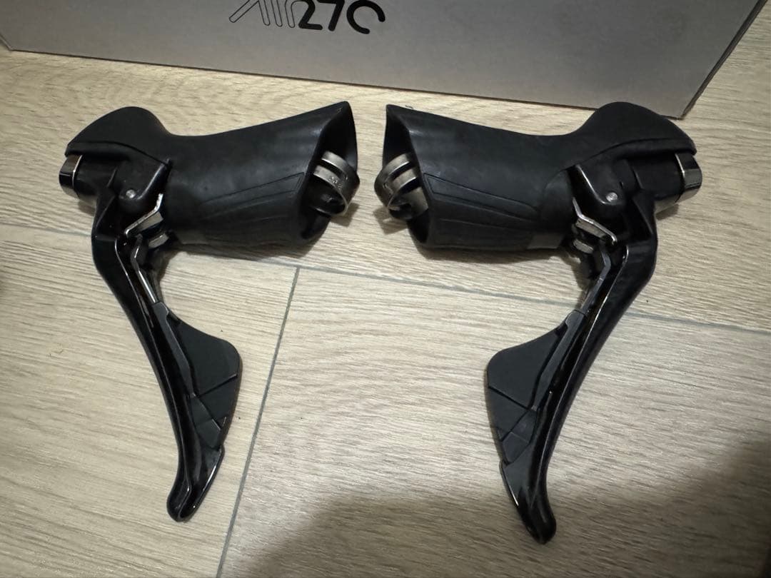 SHIMANO ULTEGRA ST-R8000 シフトレバー