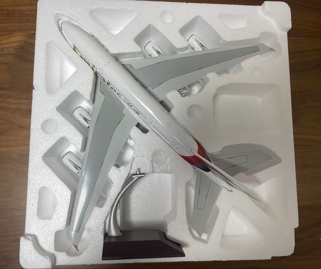 Airbus A380-800 エミレーツ航空 1/200