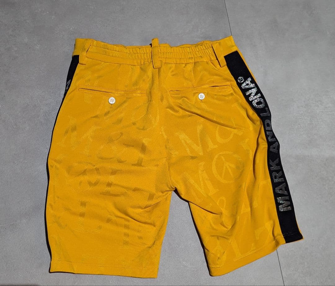 マークアンドロナ　ハーフパンツ