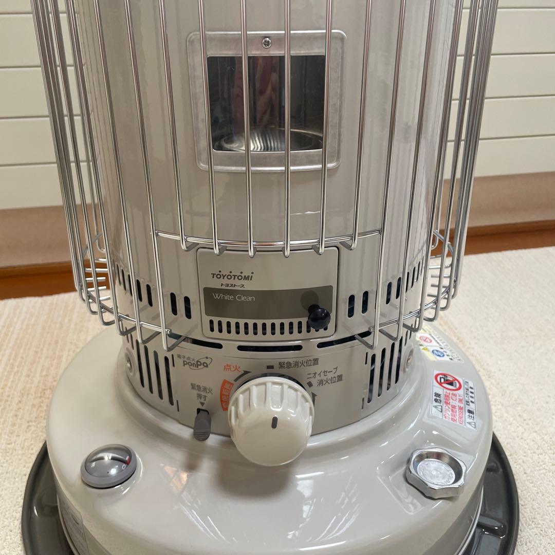 【未使用品】TOYOTOMIトヨトミ　対流型石油ストーブ￼ ホワイトKS-67H