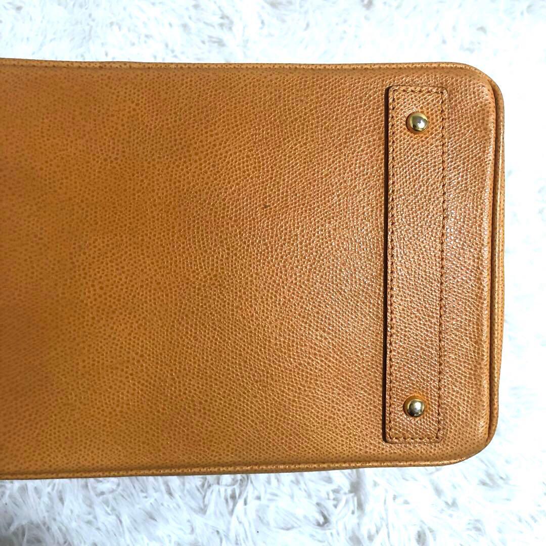 n*7様 イタリア製　ハンドバッグ　レザーバッグ　本革　キャメル　金金具　人気デ