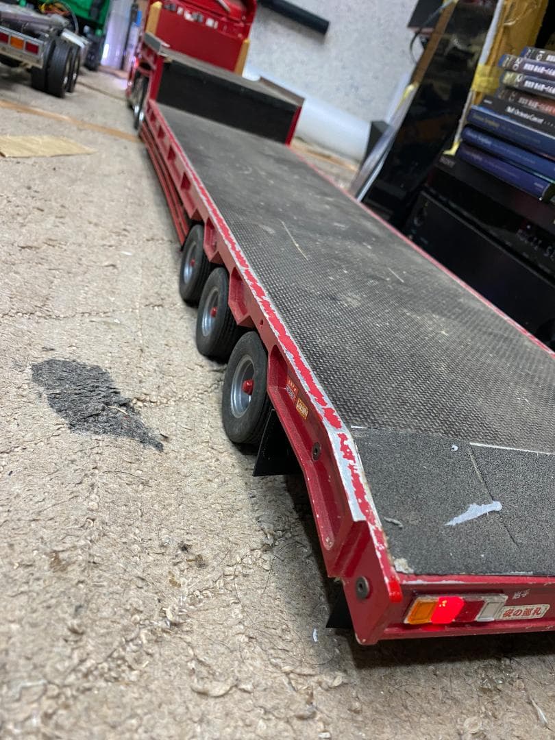 タミヤ　1/14 スカニアR620フルオペレーション　重機トレーラーセット