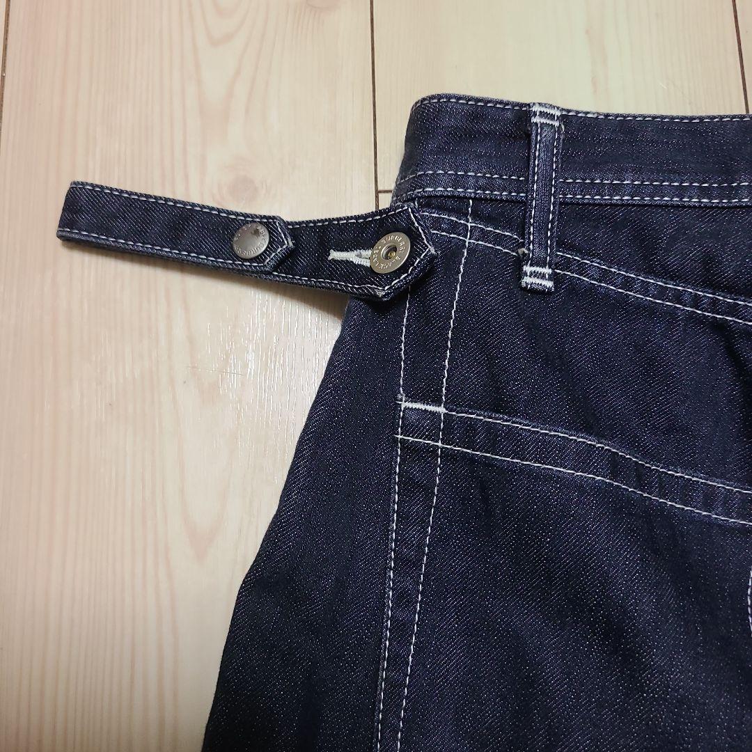 BURBERRYメンズストレートデニム　股上浅め