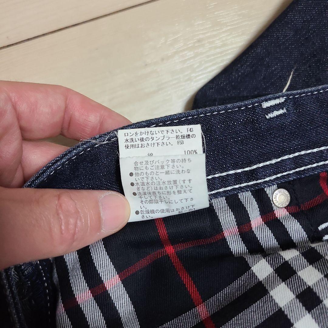 BURBERRYメンズストレートデニム　股上浅め