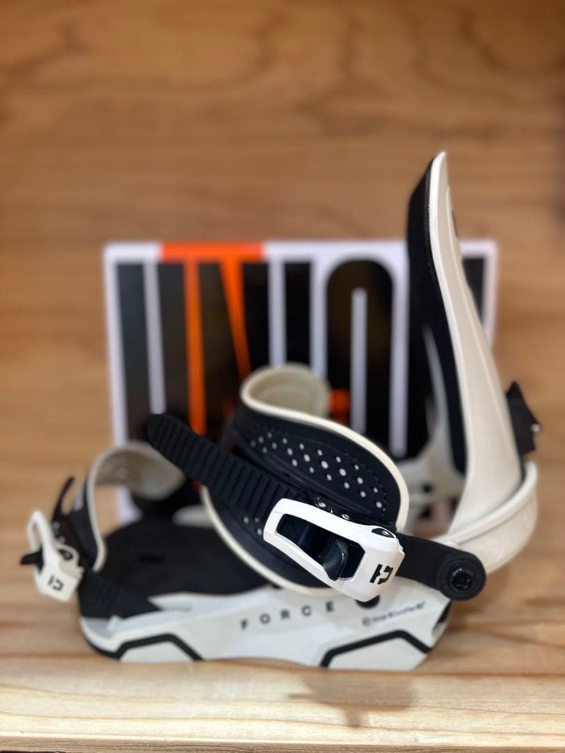 2025新品UNION FORCE ビンディング サンド Mサイズ