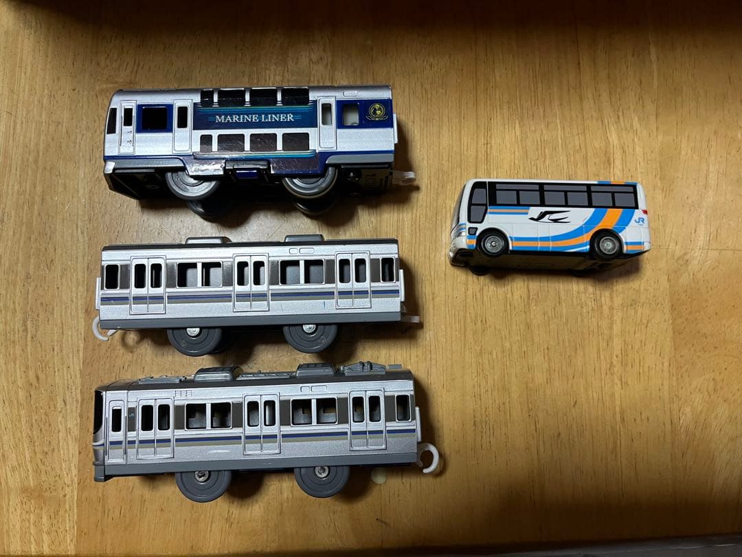 プラレール プラロード大鉄橋&マリンライナーセット - メルカリ