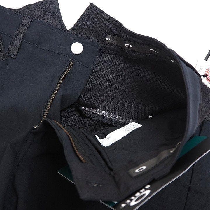 新品 オークリー ゴルフ スカル ストレッチ 3D テーパードパンツ 黒 32