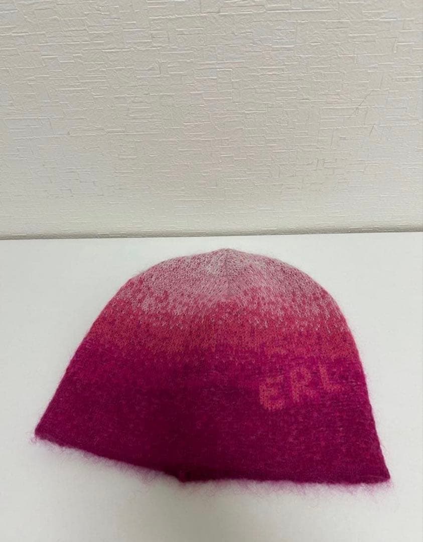 ERL グラデーションビーニー モヘア ピンク
