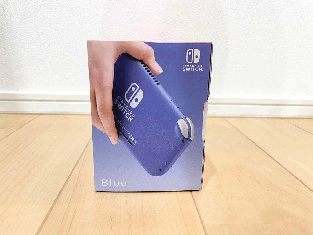 Nintendo任天堂 Switch Liteスイッチ スウィッチライト ブルー