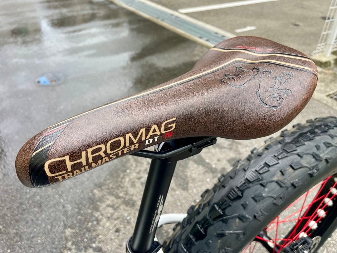 30万円超えchargeクロモリファットバイク ULTEGRA XT油圧ディスク