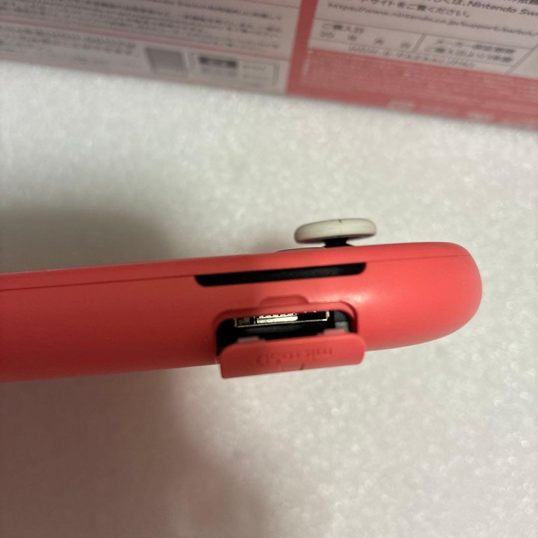 美品　Nintendo Switch Lite コーラル　ピンク