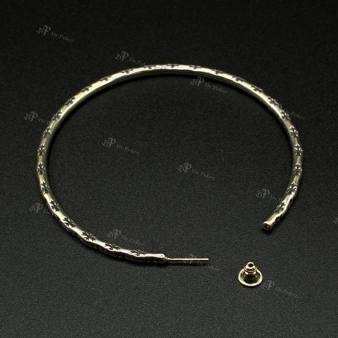 【新品】 クロムハーツ Tiny E CH Plus フープ ピアス