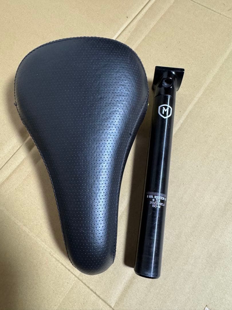 BMXシット&シットポストKINK MISSION