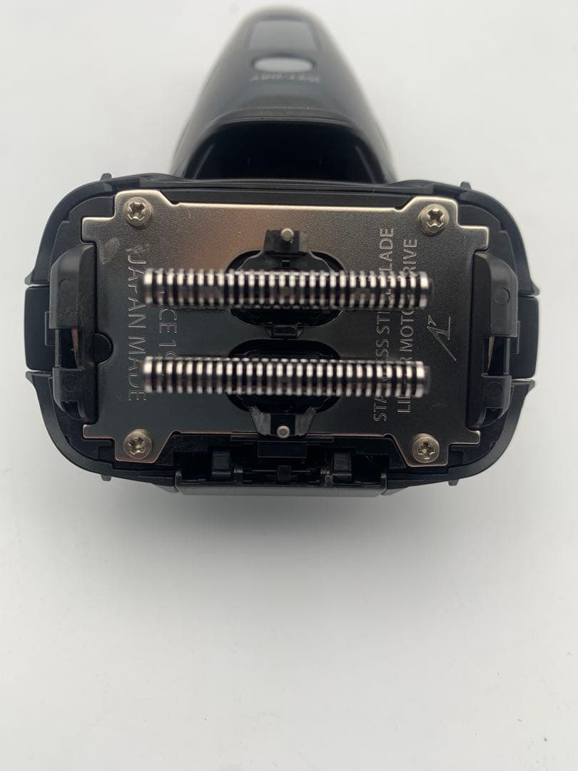 【新品未使用品】パナソニック ラムダッシュ 5枚刃 ES-LVG8-K