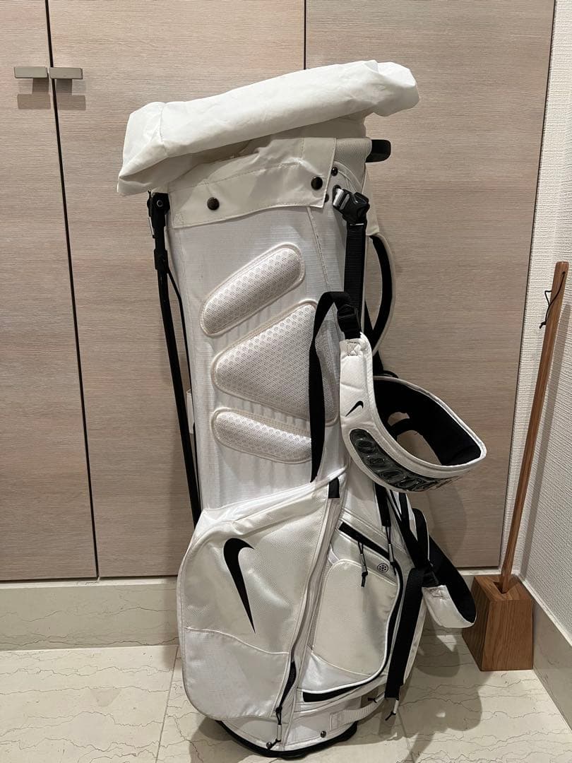 Nike ホワイト キャディバッグ