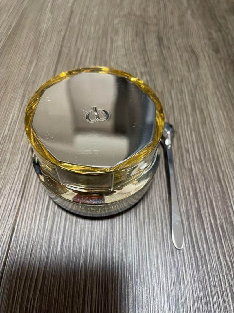 クレドポーボーテ　クレームイユーS 15g アイクリーム