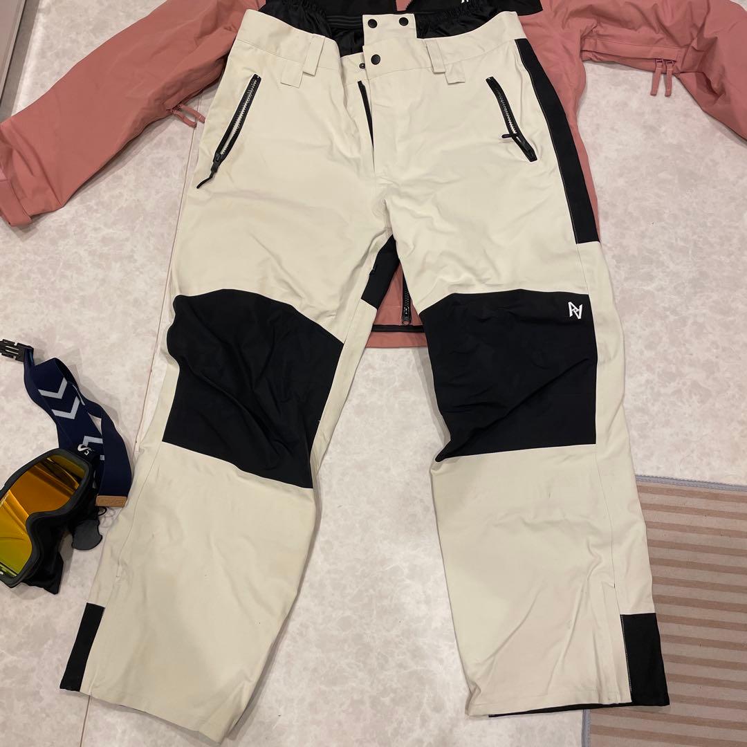 【定価60%】美品。AA HARDWEAR スノーボードウェア 上下セット