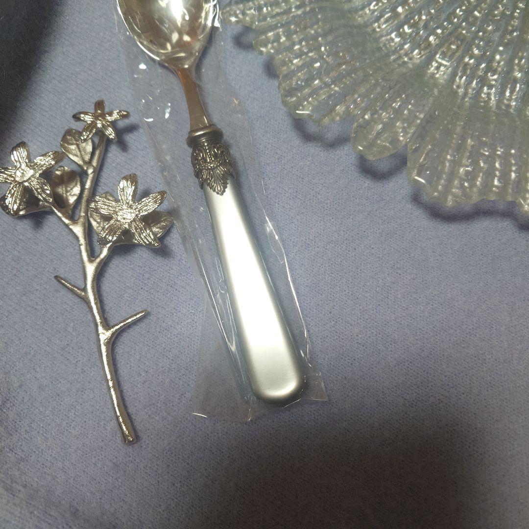 ・ナハトマン　他 　 ・お花型プレ-ト＆ フォォ-クナイフスプ-ン＆カトラリ-