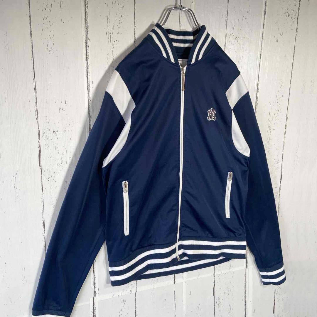 ニューヨーク ヤンキース スタジャン 刺繡ロゴ マジェスティック 古着 XL 紺