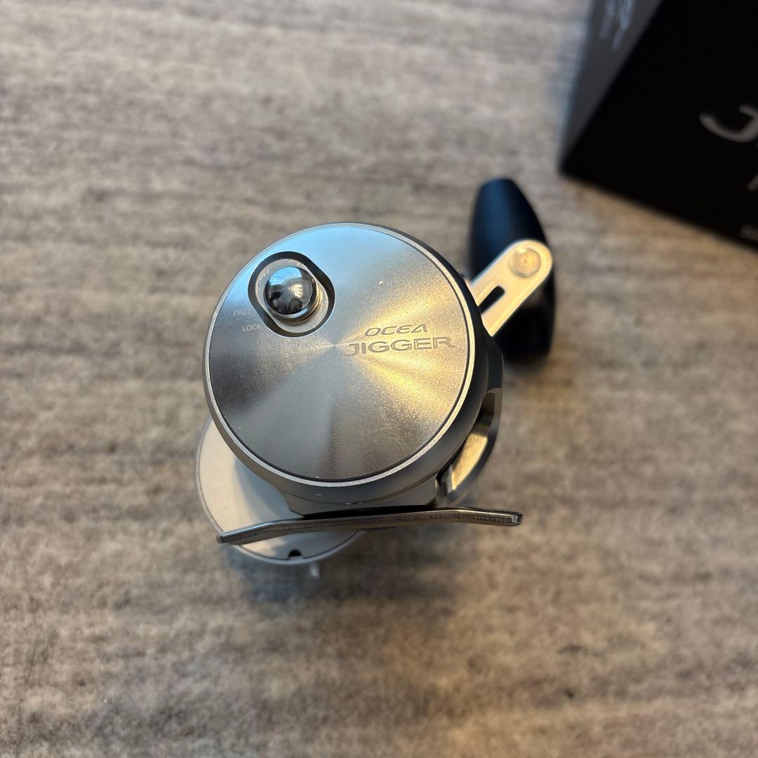 使用一回　シマノ 17オシアジガー1500HG