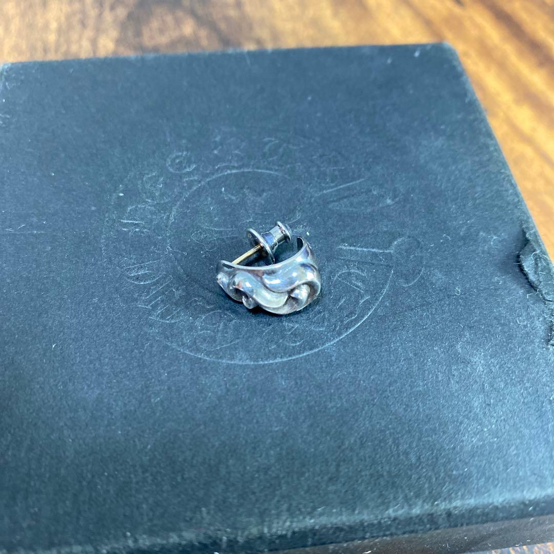 クロムハーツ　カーブティアドロップイヤリング