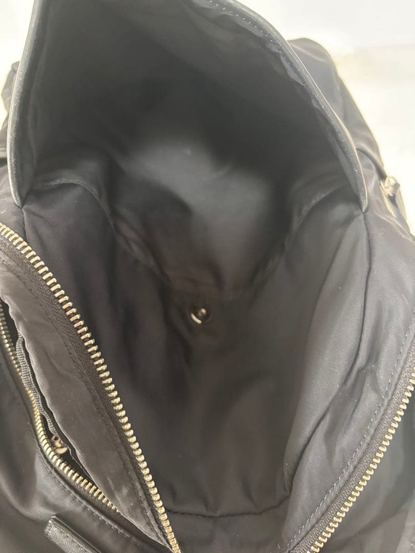 美品　agnes b アニエス・ベー　リュック ブラック