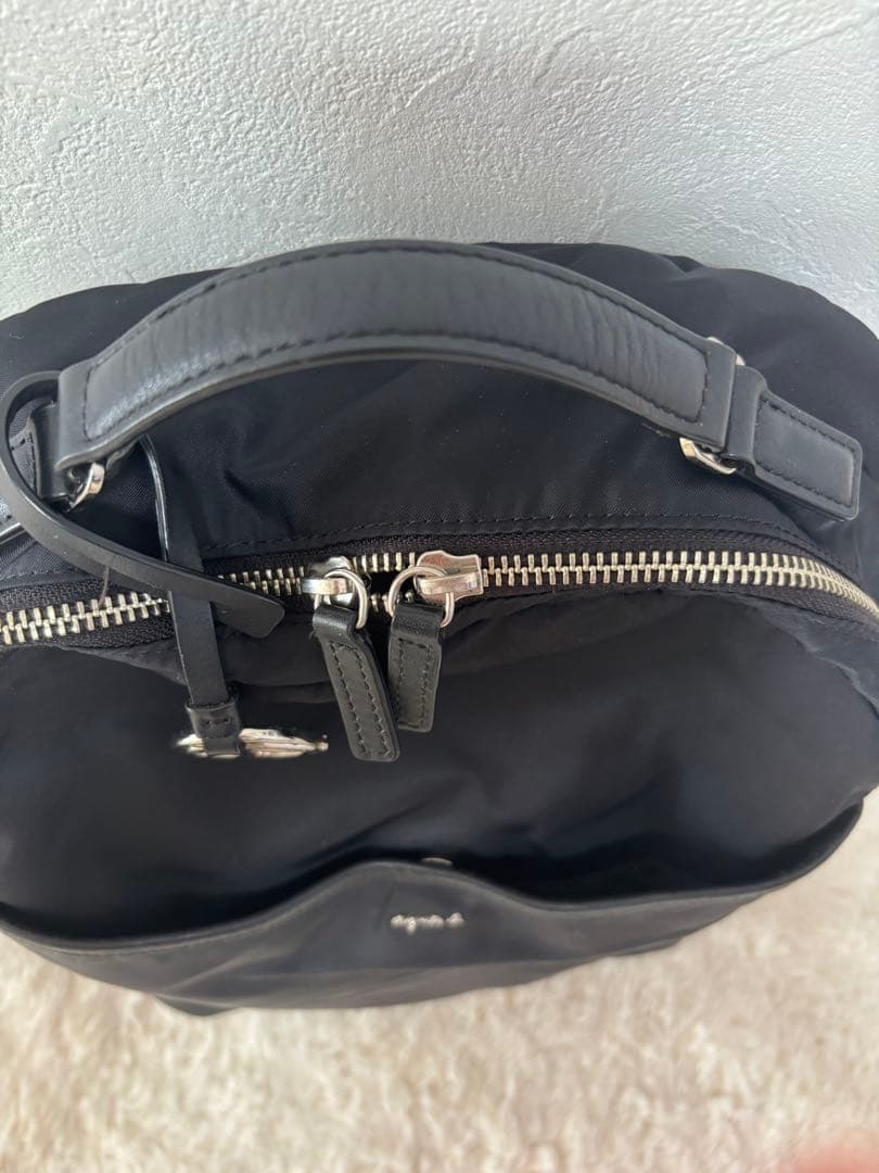 美品　agnes b アニエス・ベー　リュック ブラック