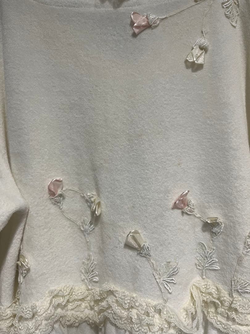 さえら　ヒスクローネ　パジャマ