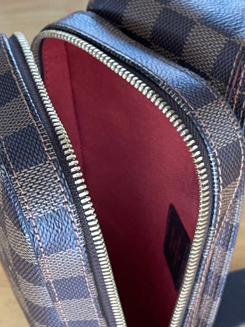 LOUIS VUITTON ダミエパターン ボディバッグ ブラウン