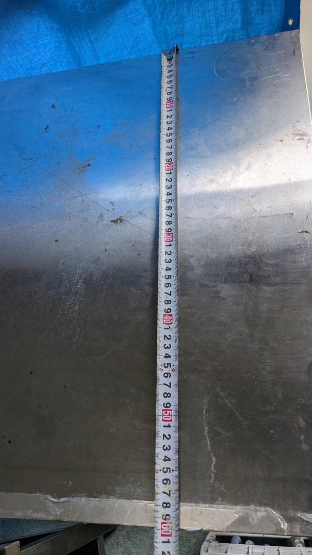 ステンレス製の3段作業台