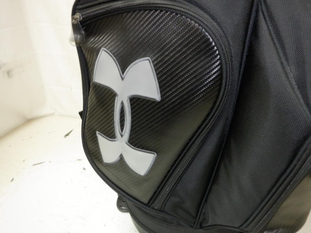 アンダーアーマー★UNDER ARMOUR★9.0型★入手困難★良品★スタンド