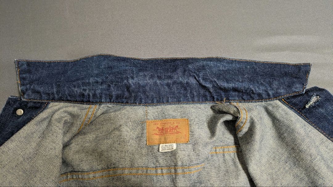 リーバイス　70505 e 44 ケアタグ　ボタン裏529　移行期
